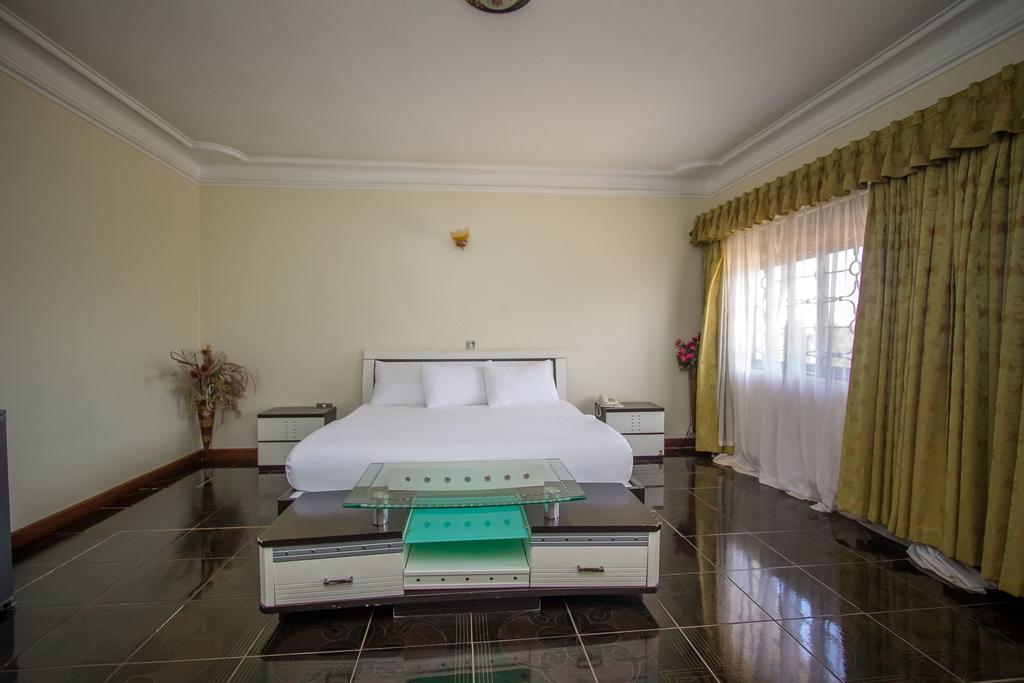 Alfa Hotel Munyonyo Kampala Exterior foto