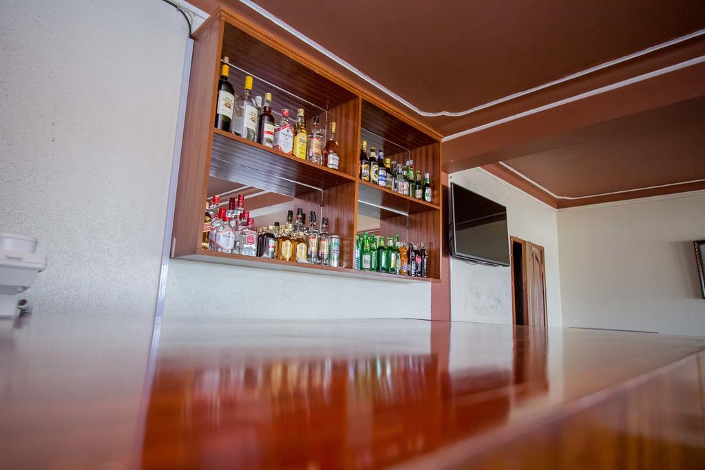 Alfa Hotel Munyonyo Kampala Exterior foto