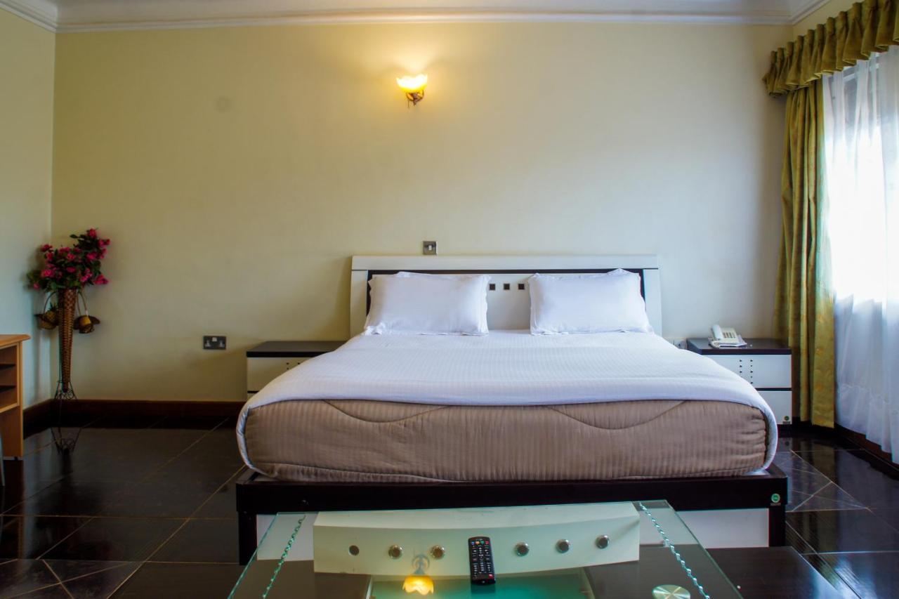 Alfa Hotel Munyonyo Kampala Exterior foto
